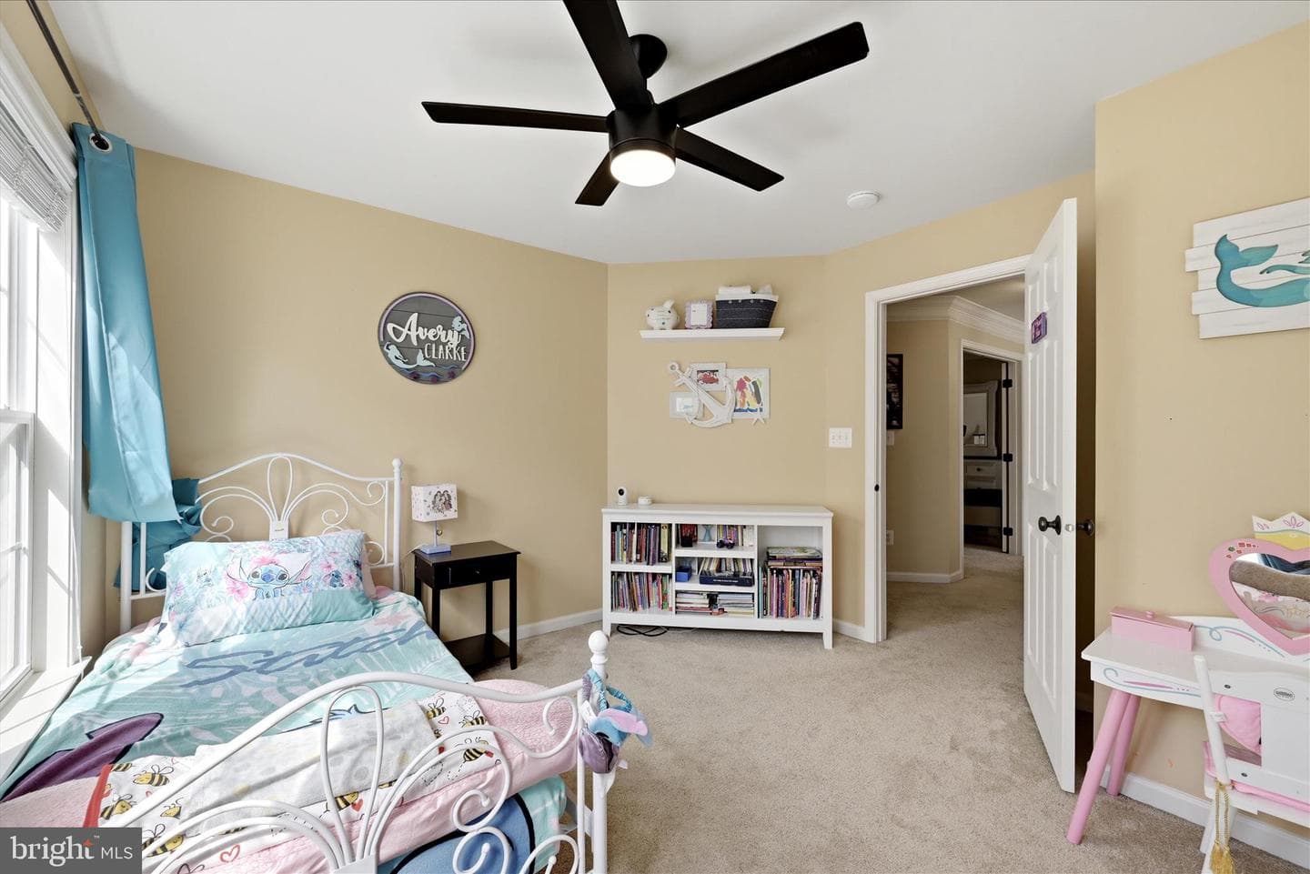 119 Thompson Court photo 33