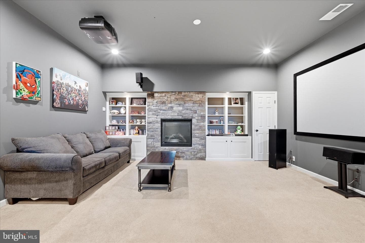 119 Thompson Court photo 41