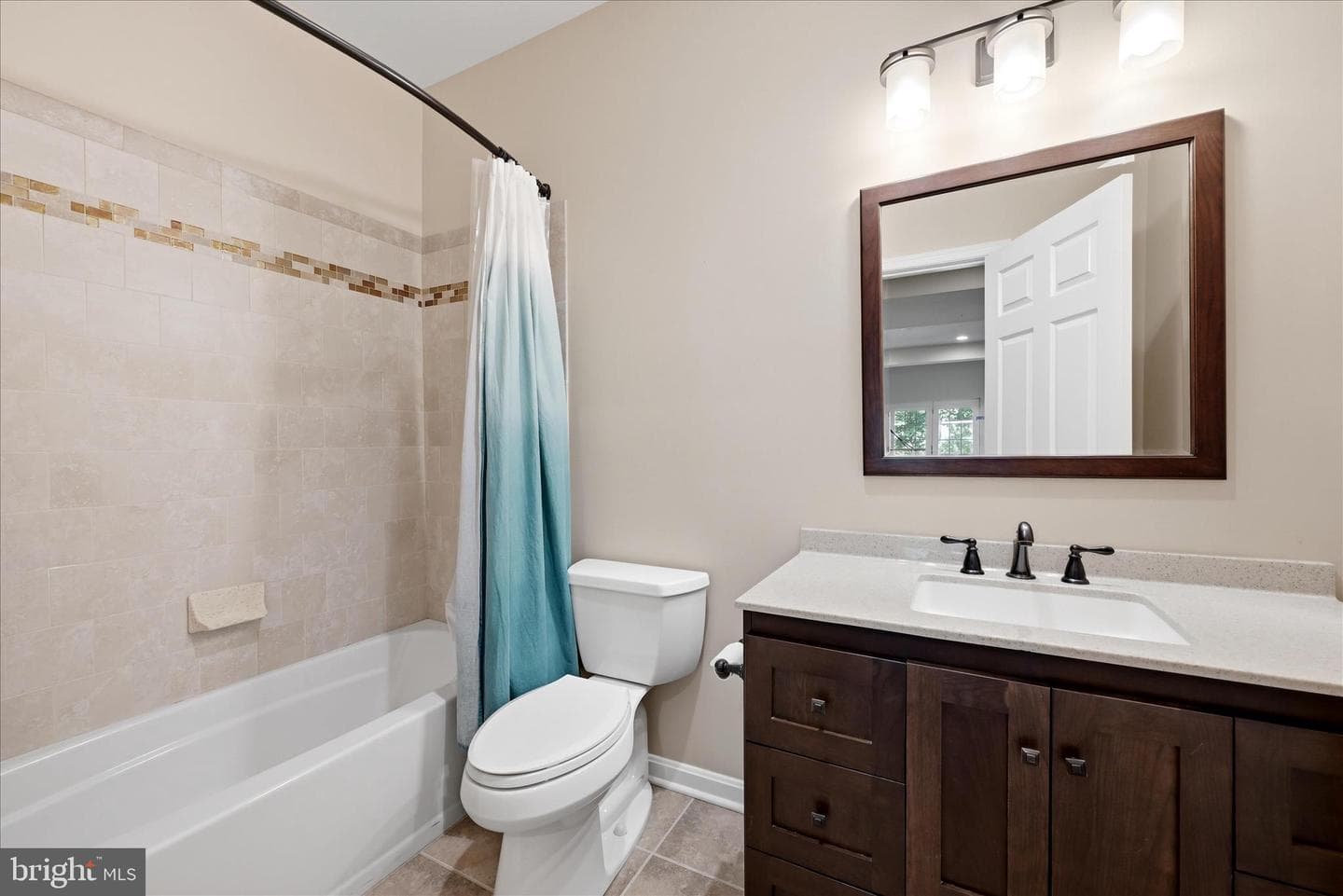 119 Thompson Court photo 45