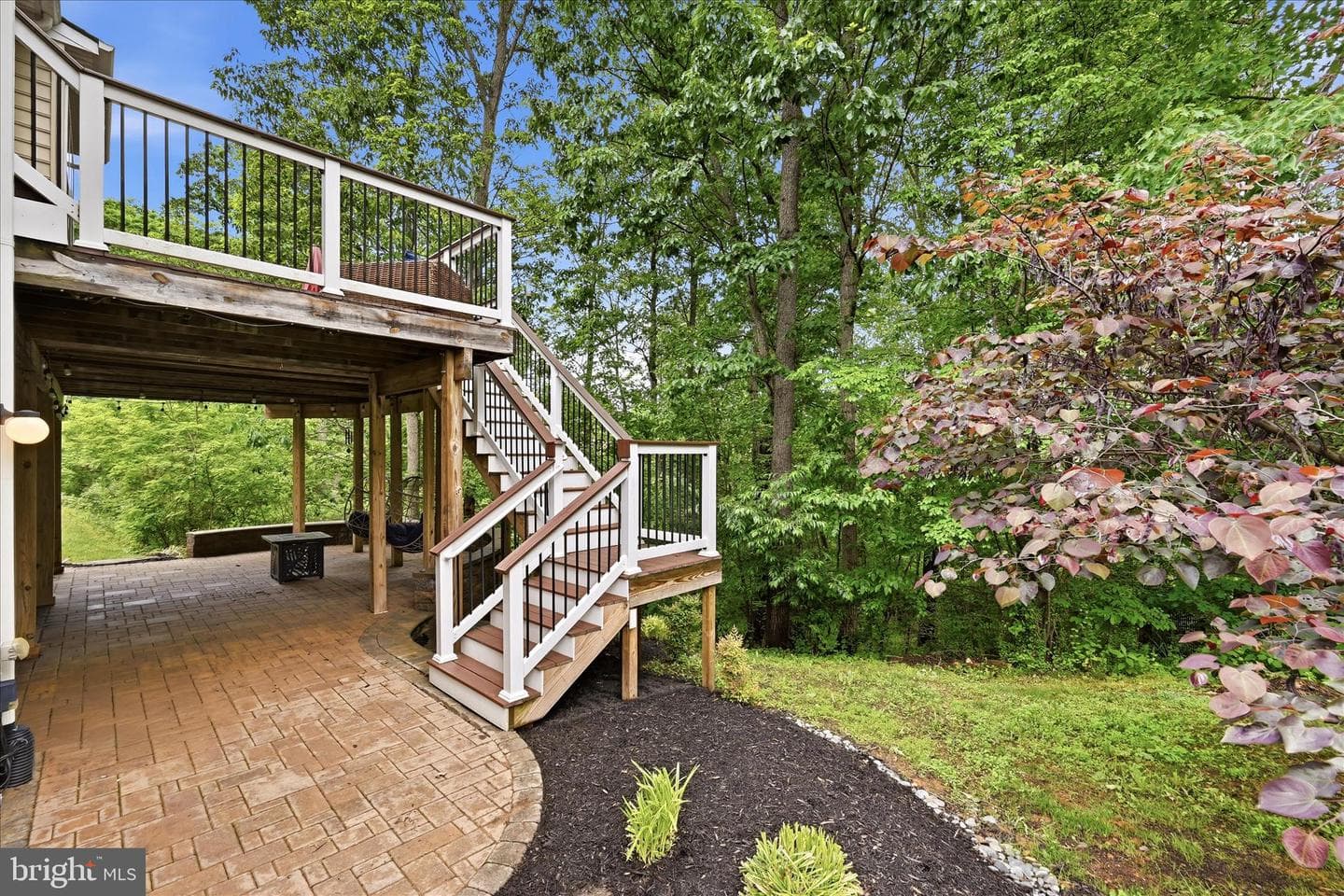 119 Thompson Court photo 48