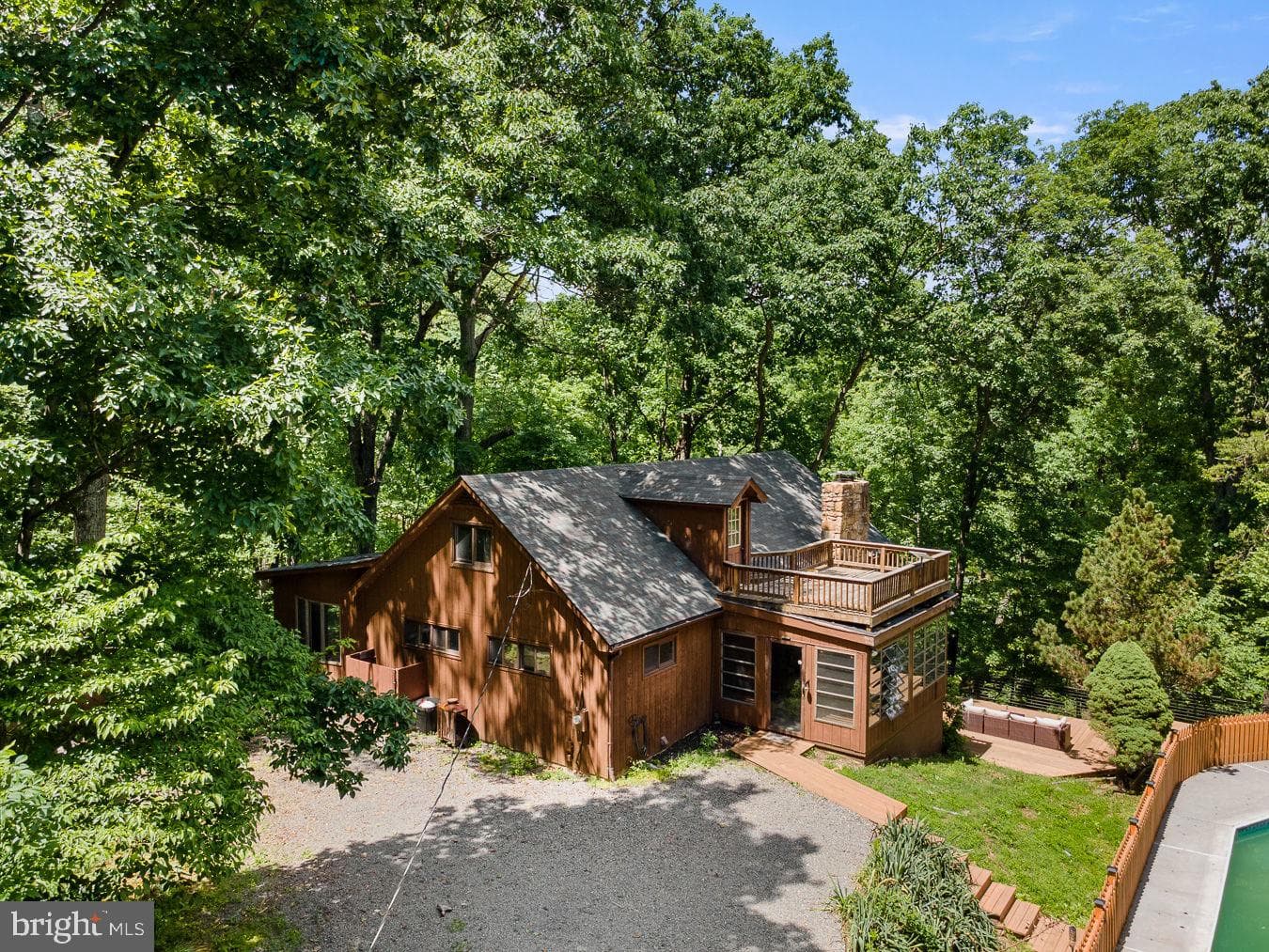 274 Three Oaks Drive photo 44