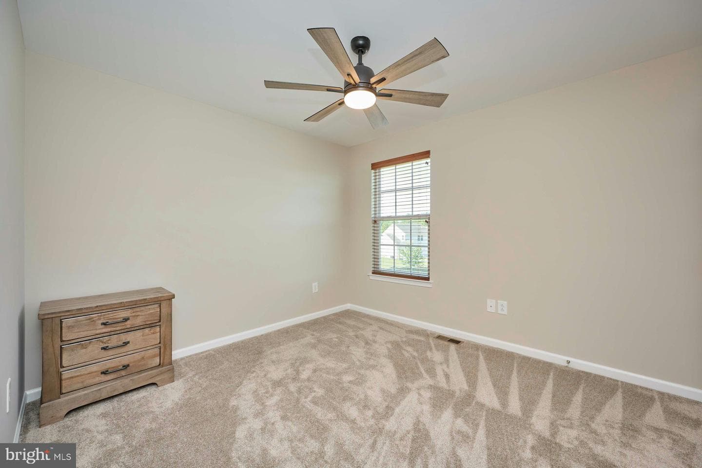 245 Mackenzie Lane photo 25