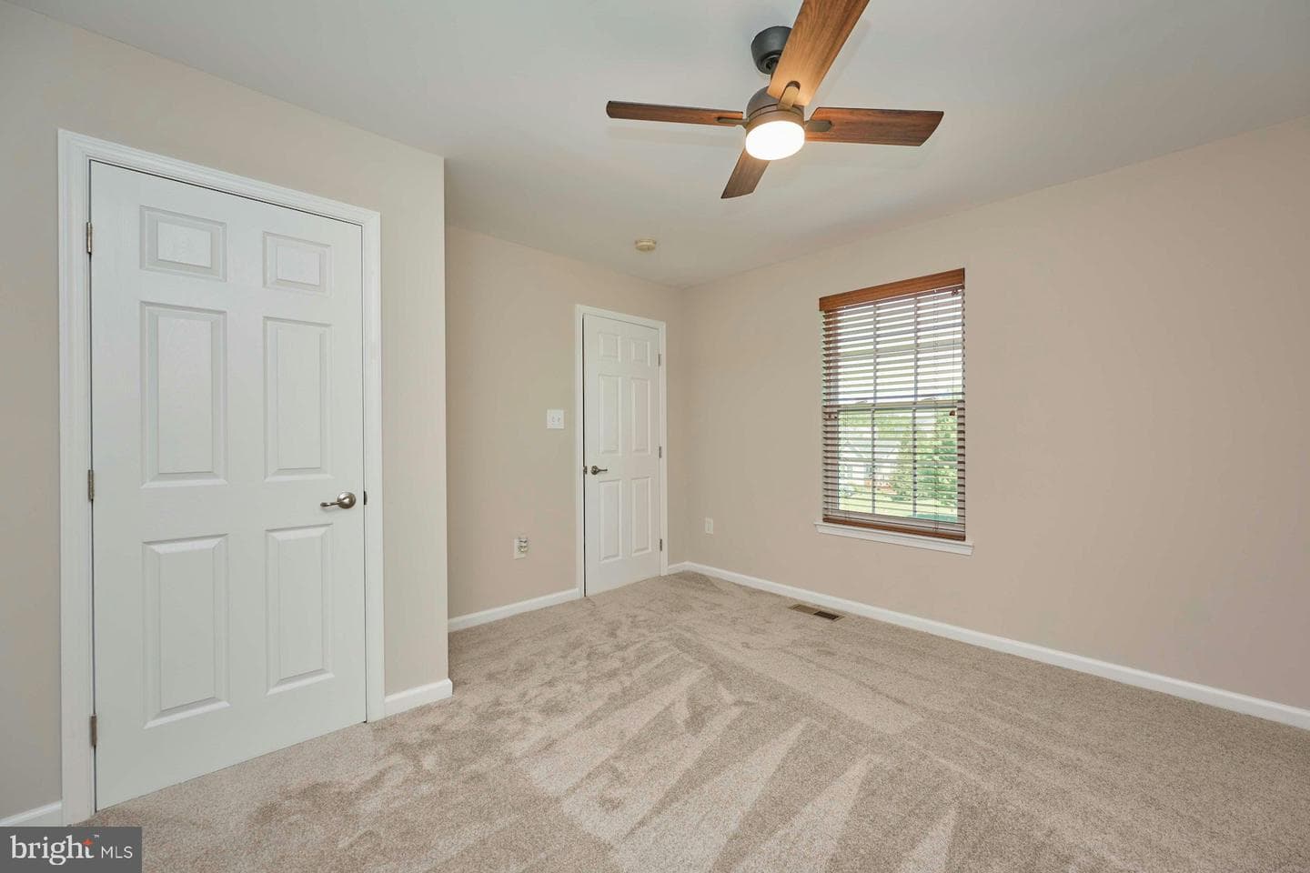 245 Mackenzie Lane photo 28