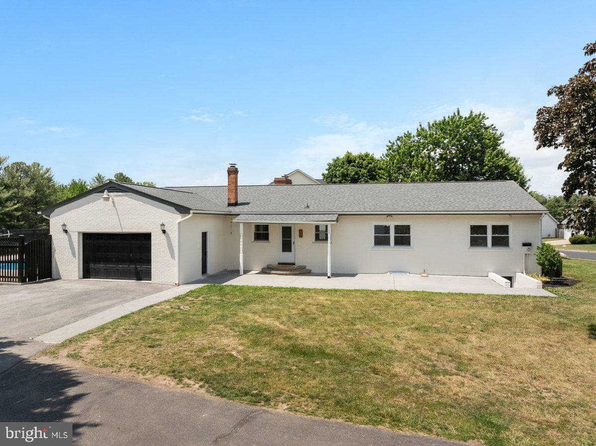 110 Grindstone Drive photo 10