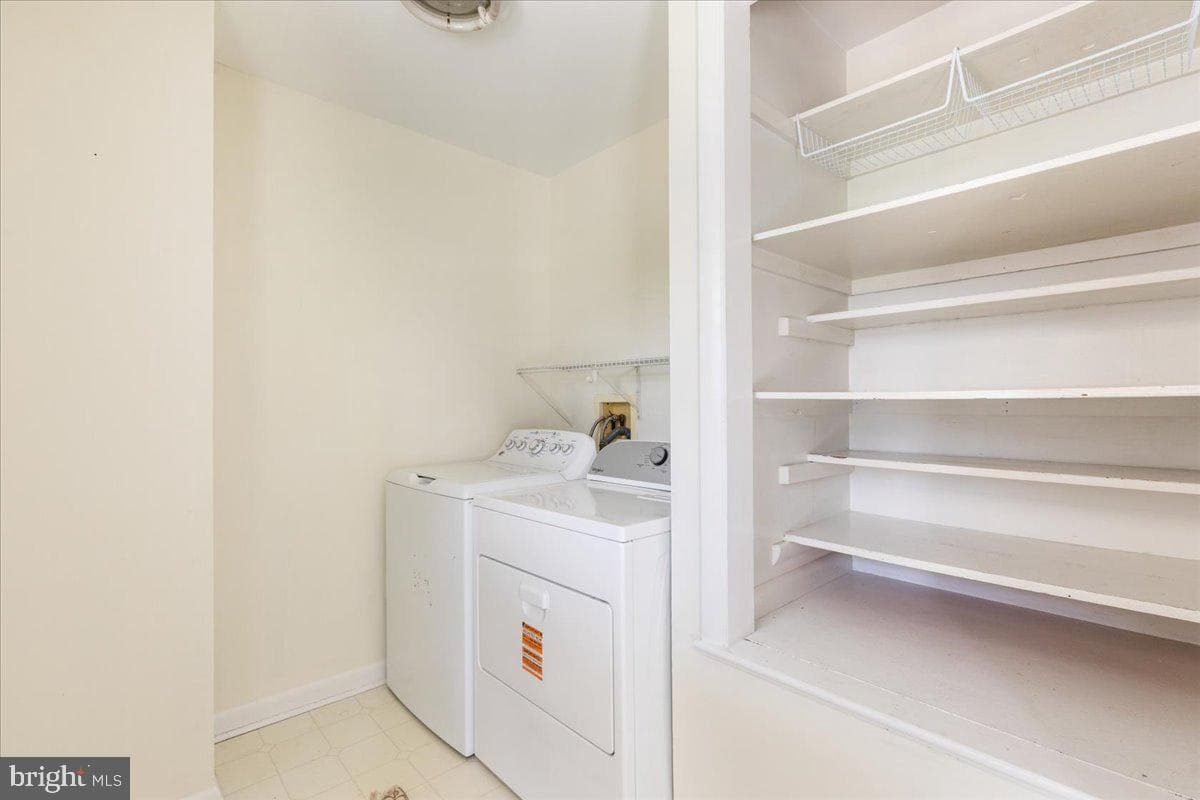 110 Grindstone Drive photo 35