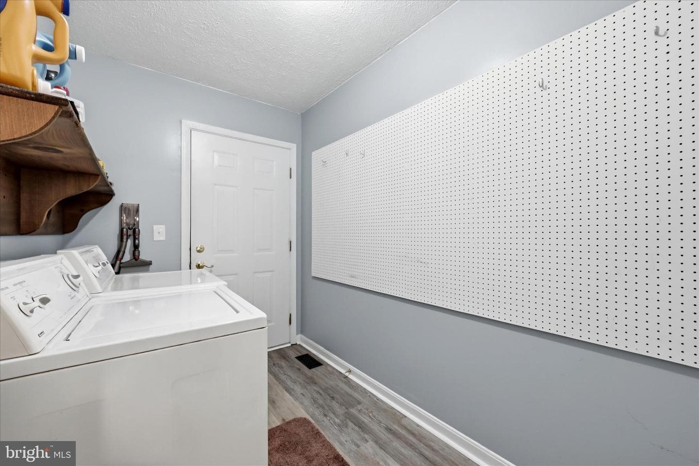 200 Stayman Drive photo 34