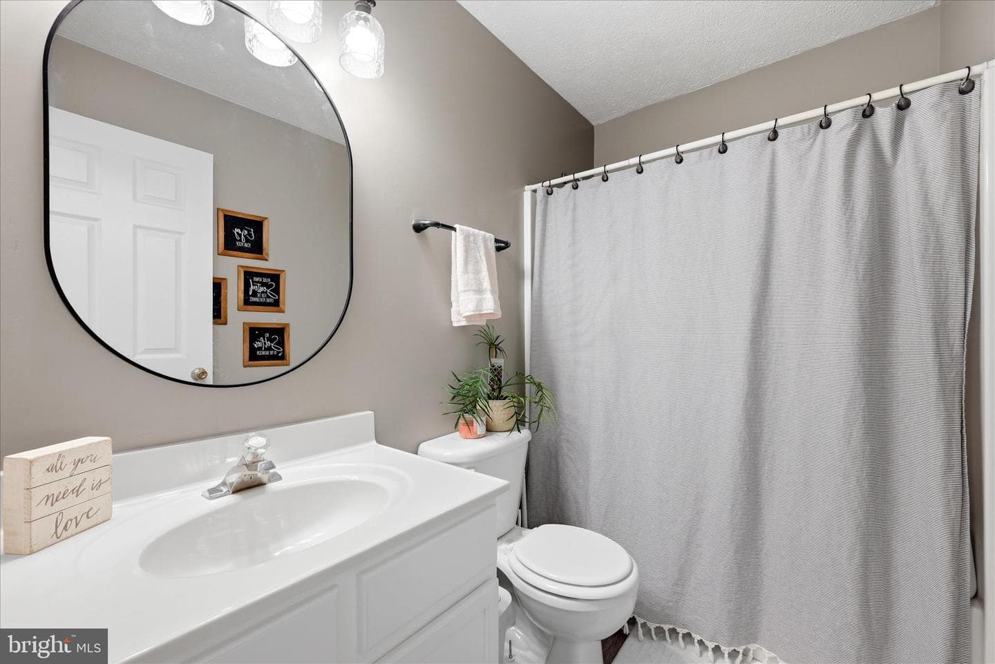 200 Stayman Drive photo 40
