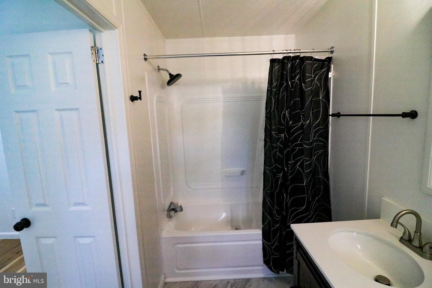 140 Fiddler Avenue photo 13