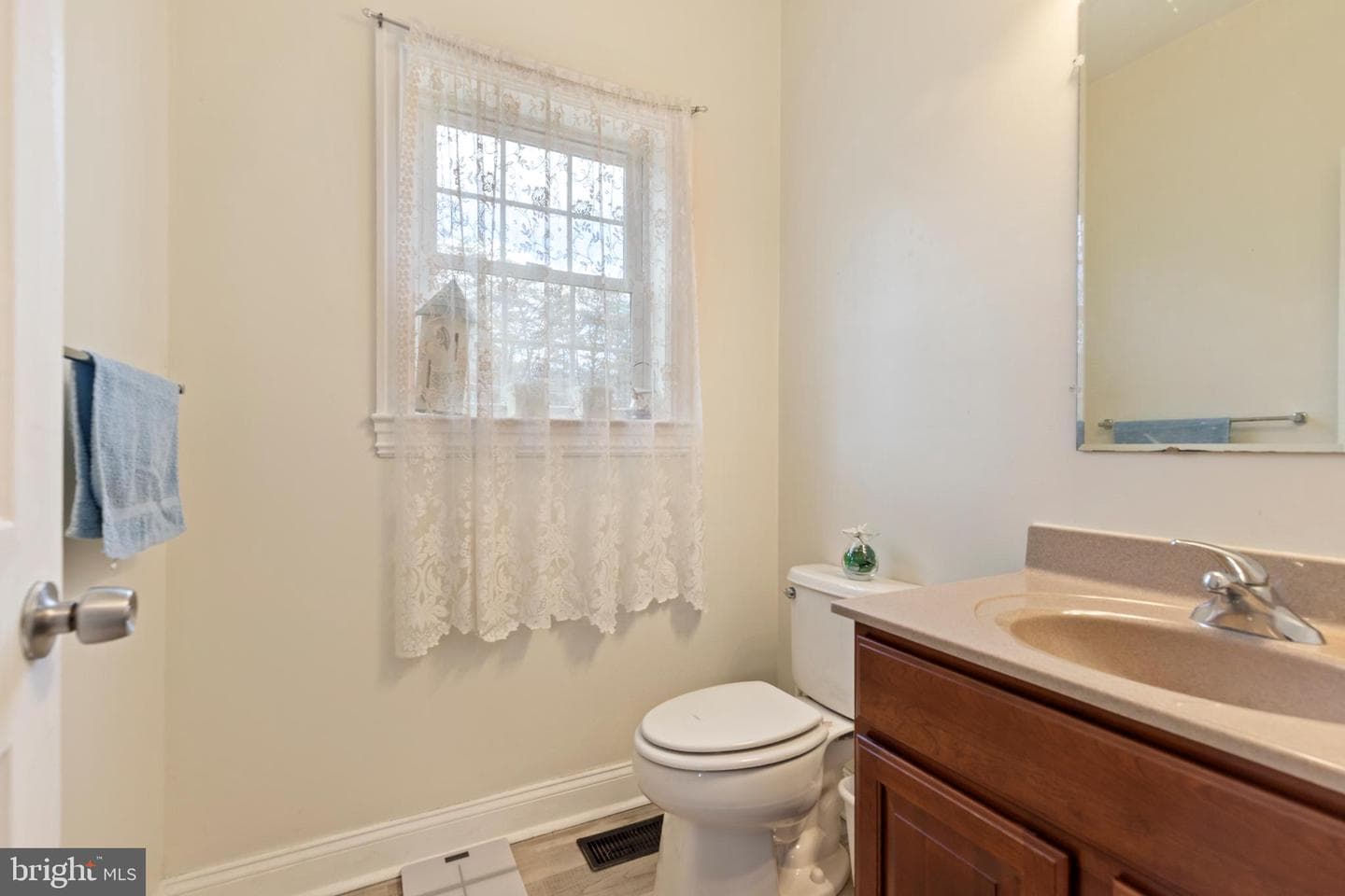 3336 Hunting Ridge Road photo 12