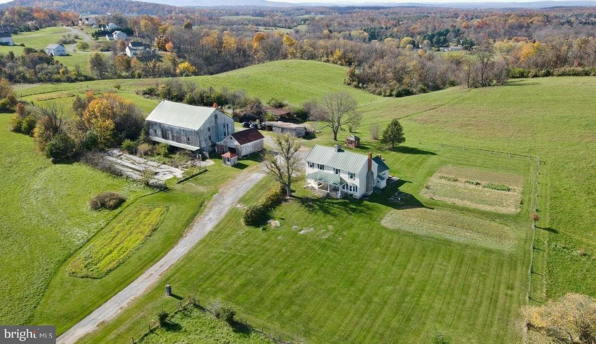 3105 Apple Pie Ridge Road photo 1