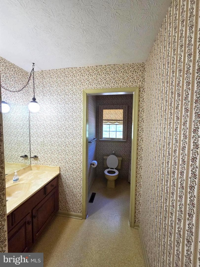 1611 Apple Pie Ridge Road photo 17