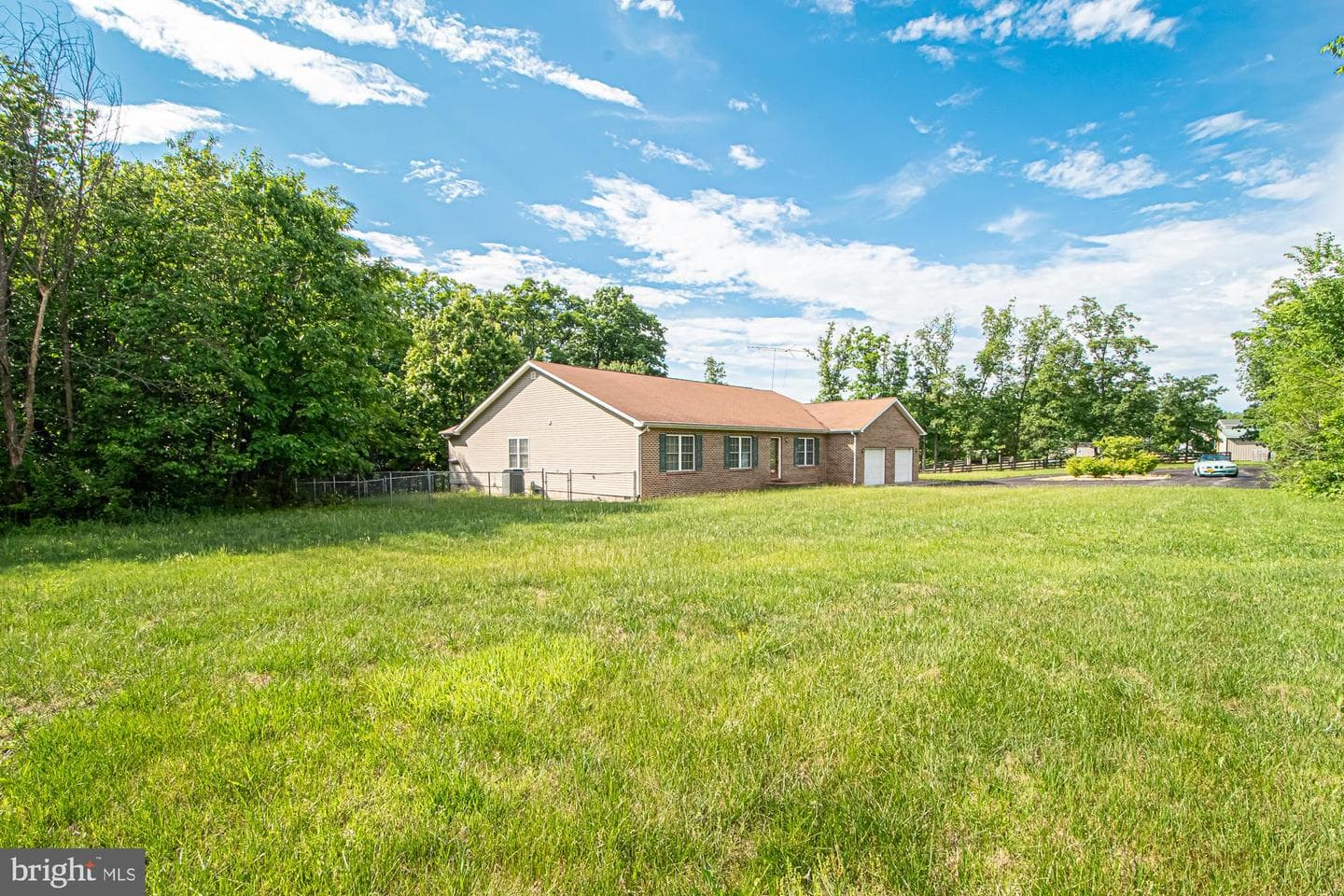 1001 N Timber Ridge Road, Cross Junction