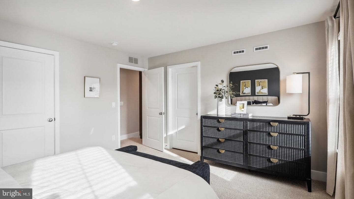 112 Bowers Street photo 26