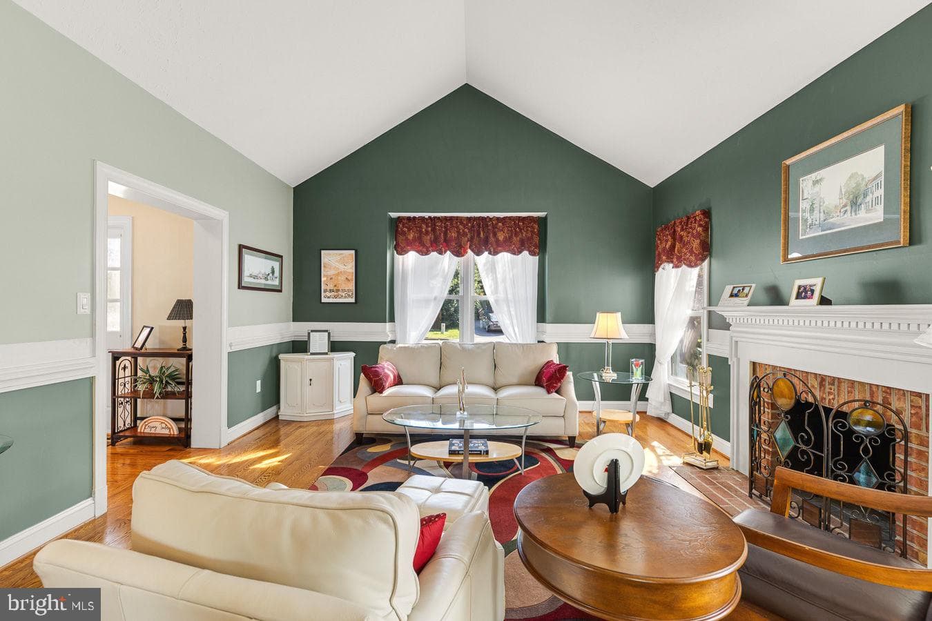 295 Huntersridge Road photo 10