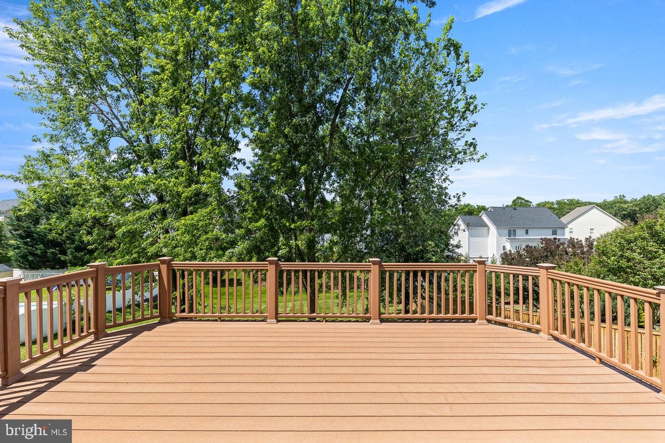295 Huntersridge Road photo 8