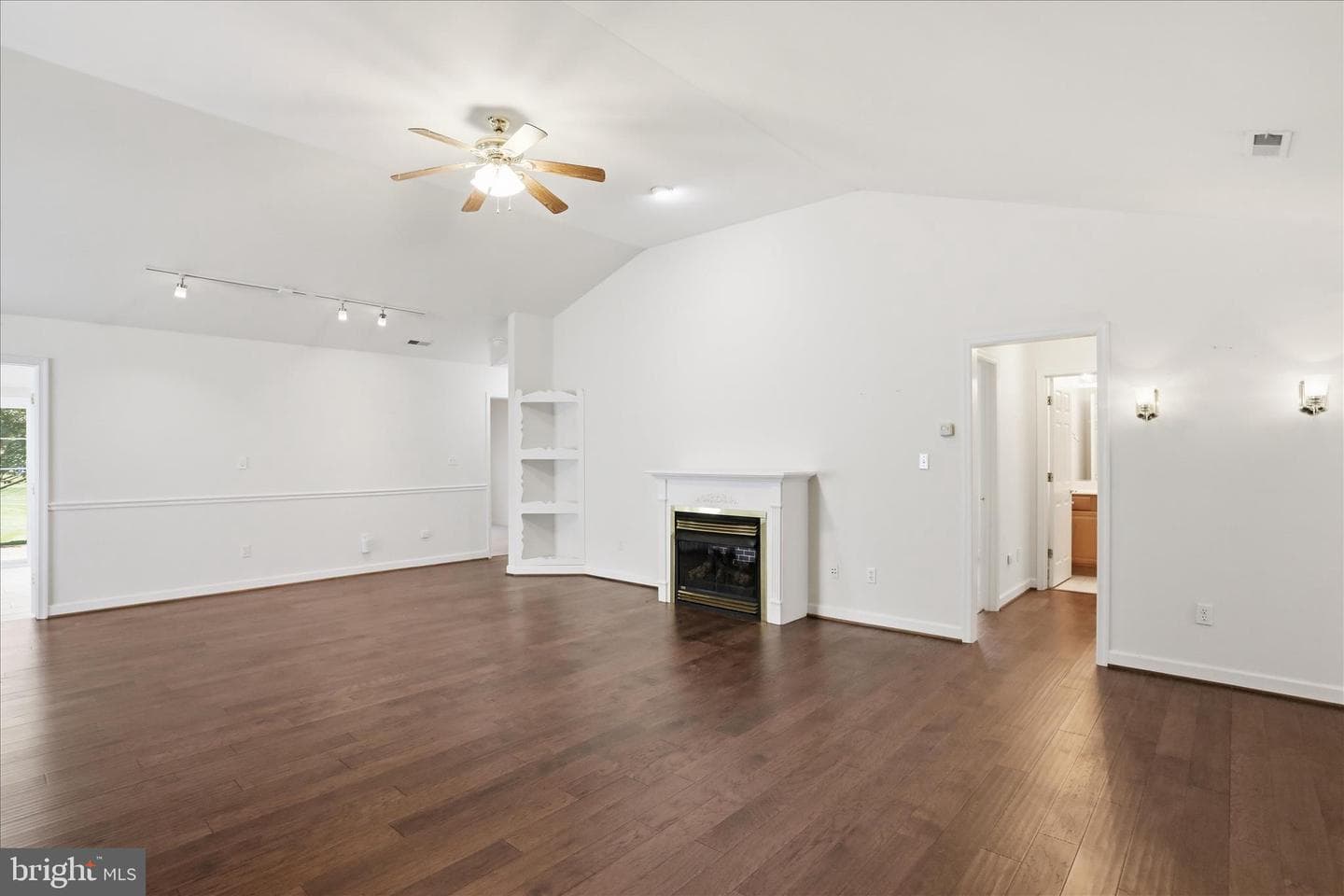 127 Spanish Oak Road photo 6