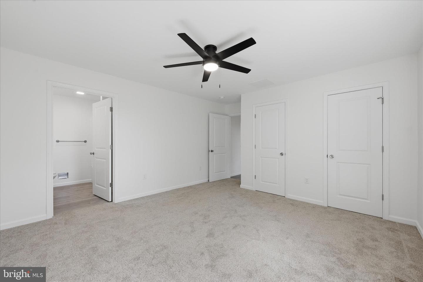 805 Pheasant Drive photo 24
