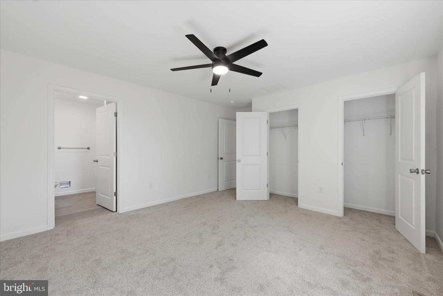 805 Pheasant Drive photo 25