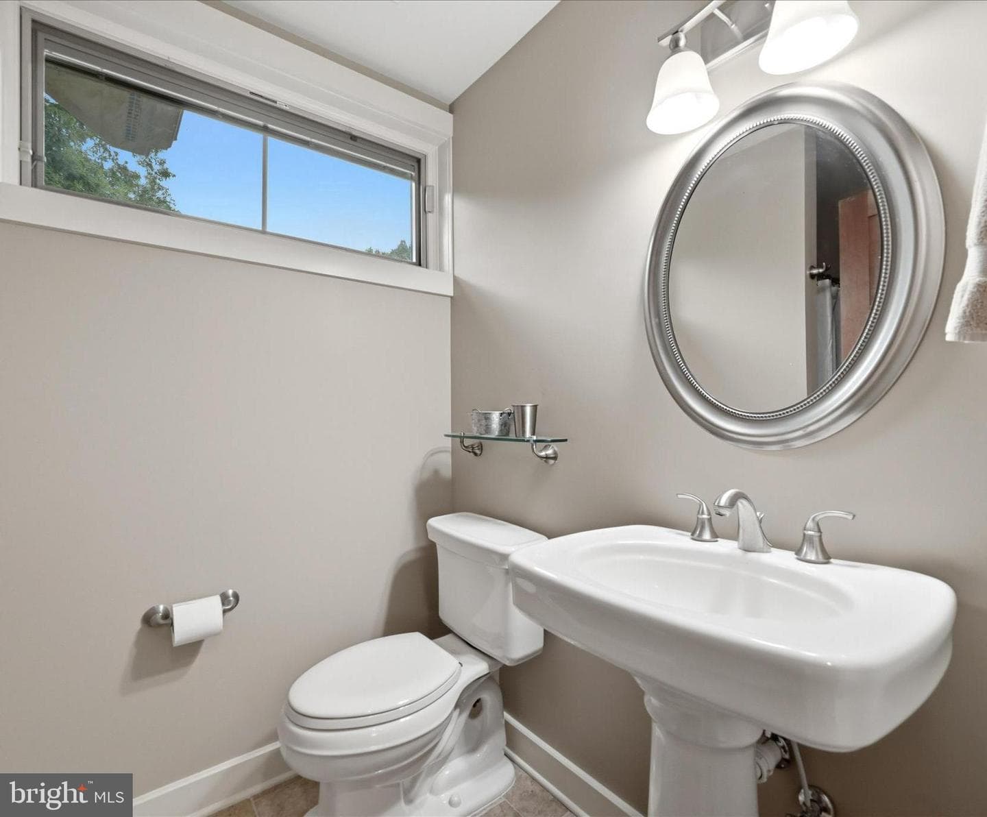 130 Lake Shore Drive photo 35