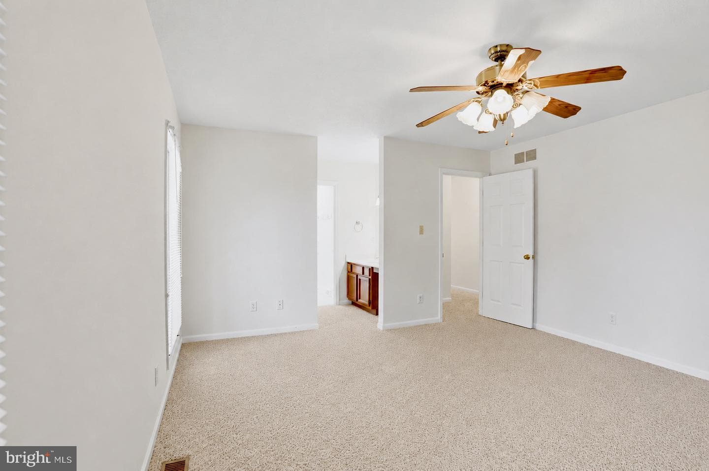 408 Masters Drive photo 17