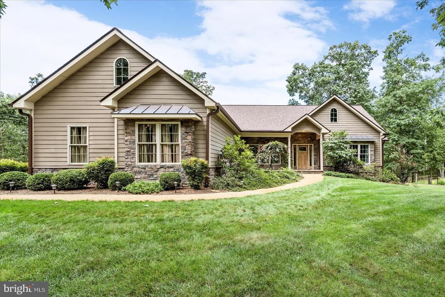 103 Comforter Lane photo 3