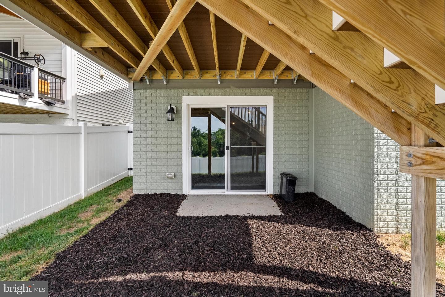 140 Poe Drive photo 39