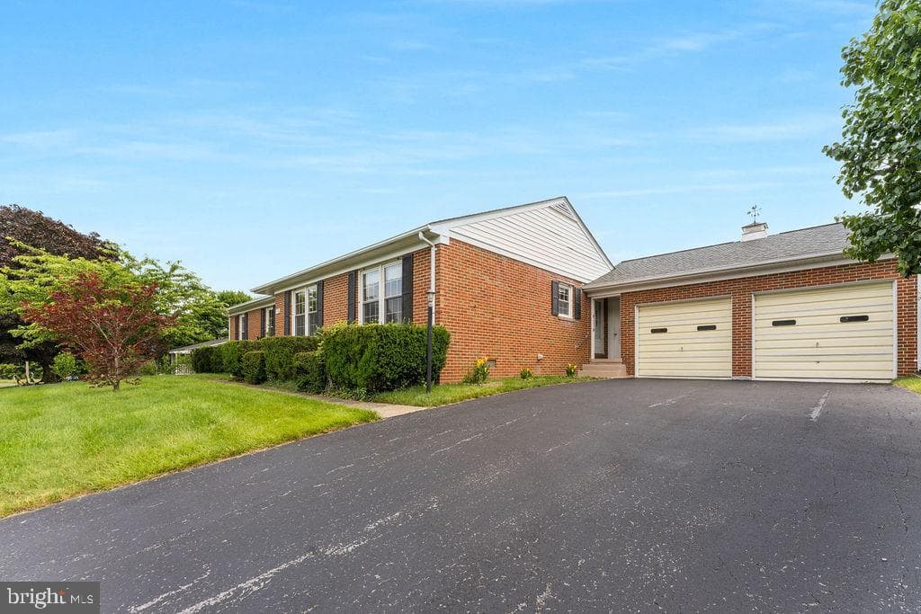 114 Williamson Road photo 31