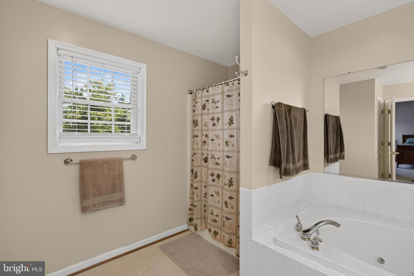 106 Maverick Court photo 33