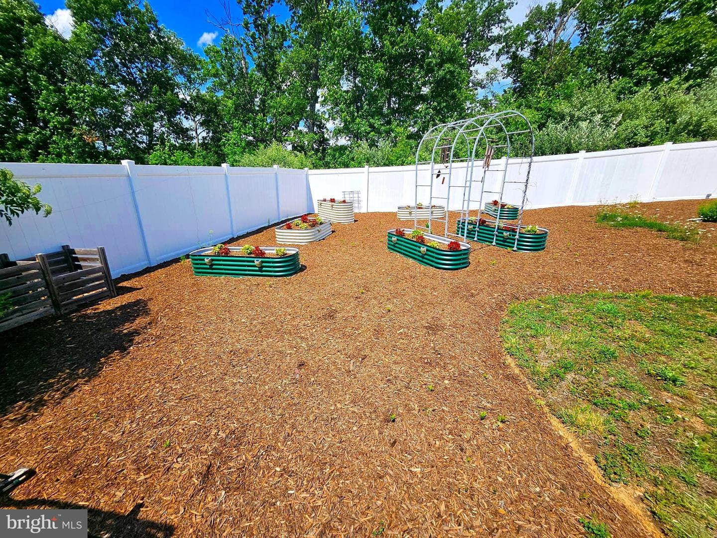 106 Bradley Ct photo 10
