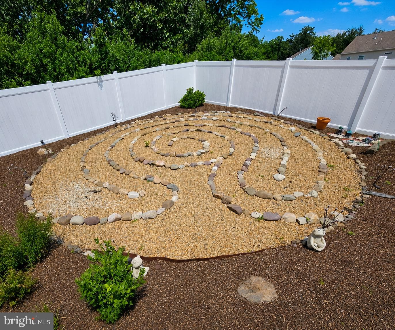 106 Bradley Ct photo 8