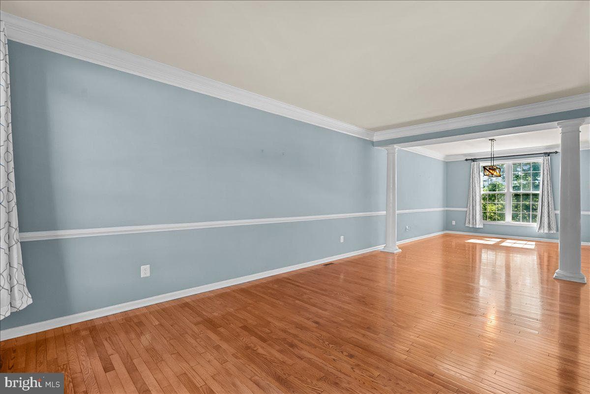 108 Norfolk Court photo 21