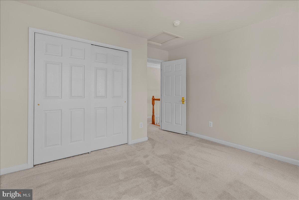108 Norfolk Court photo 47