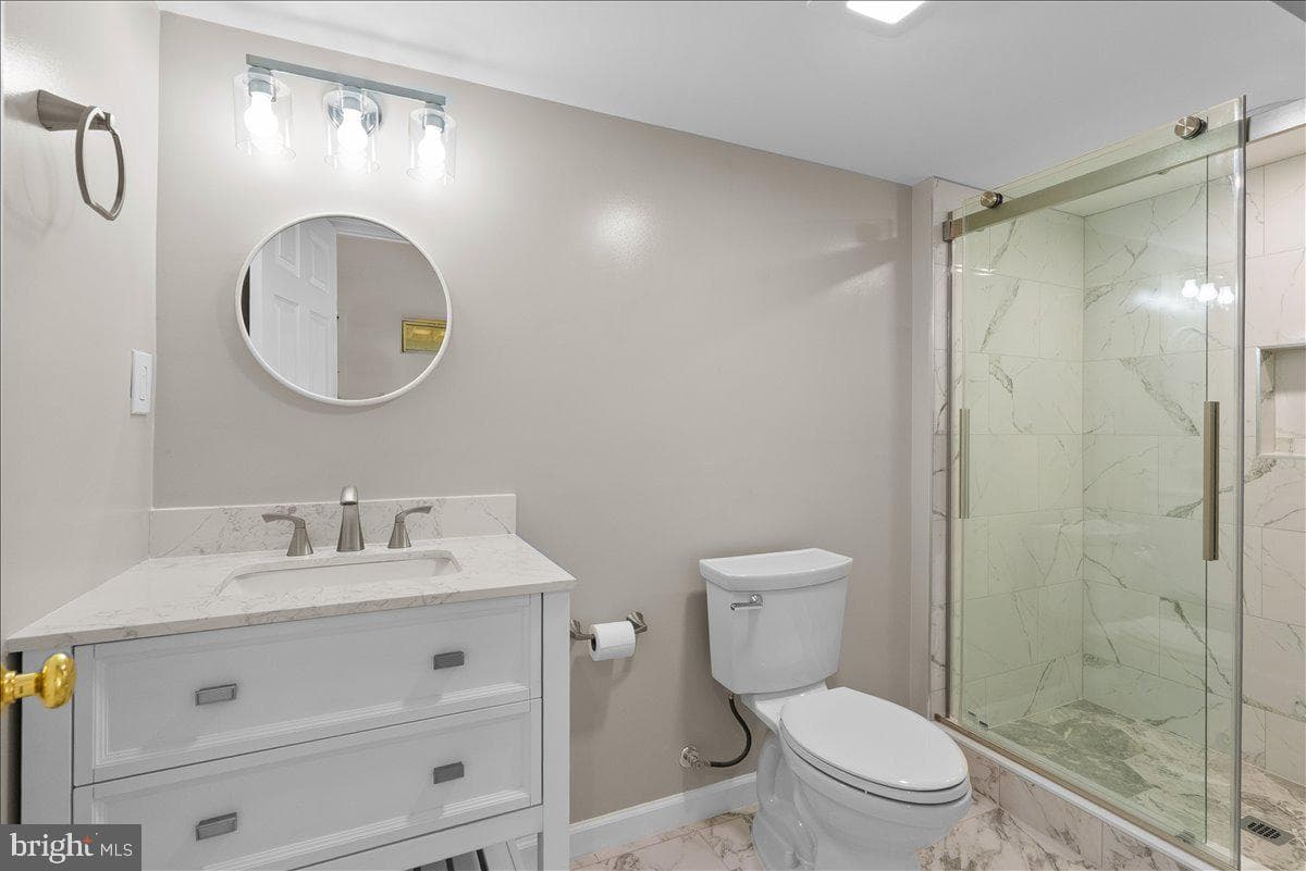 108 Norfolk Court photo 62