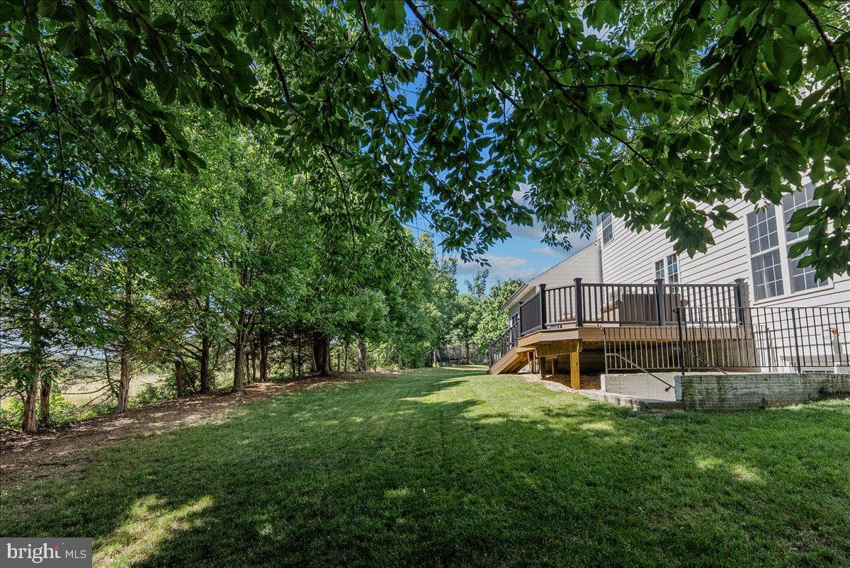 108 Norfolk Court photo 69