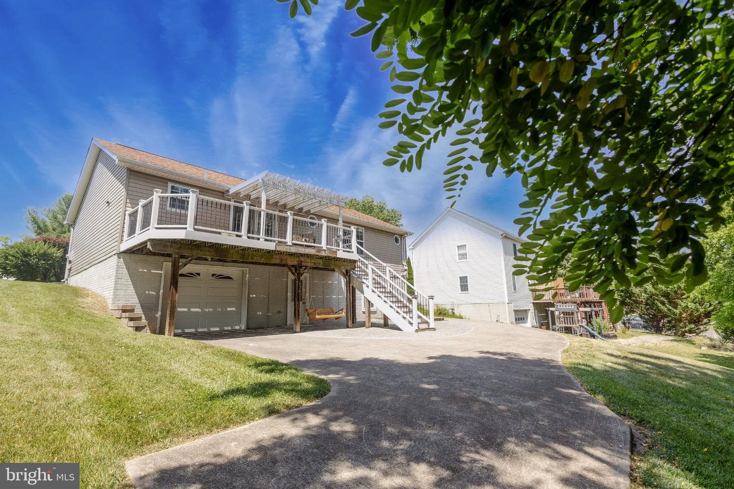 104 Lloyds Road photo 9