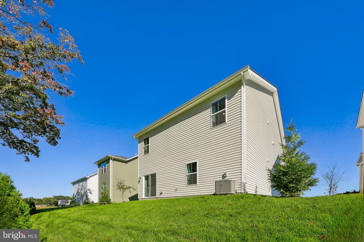 130 Wappinger Terrace photo 31