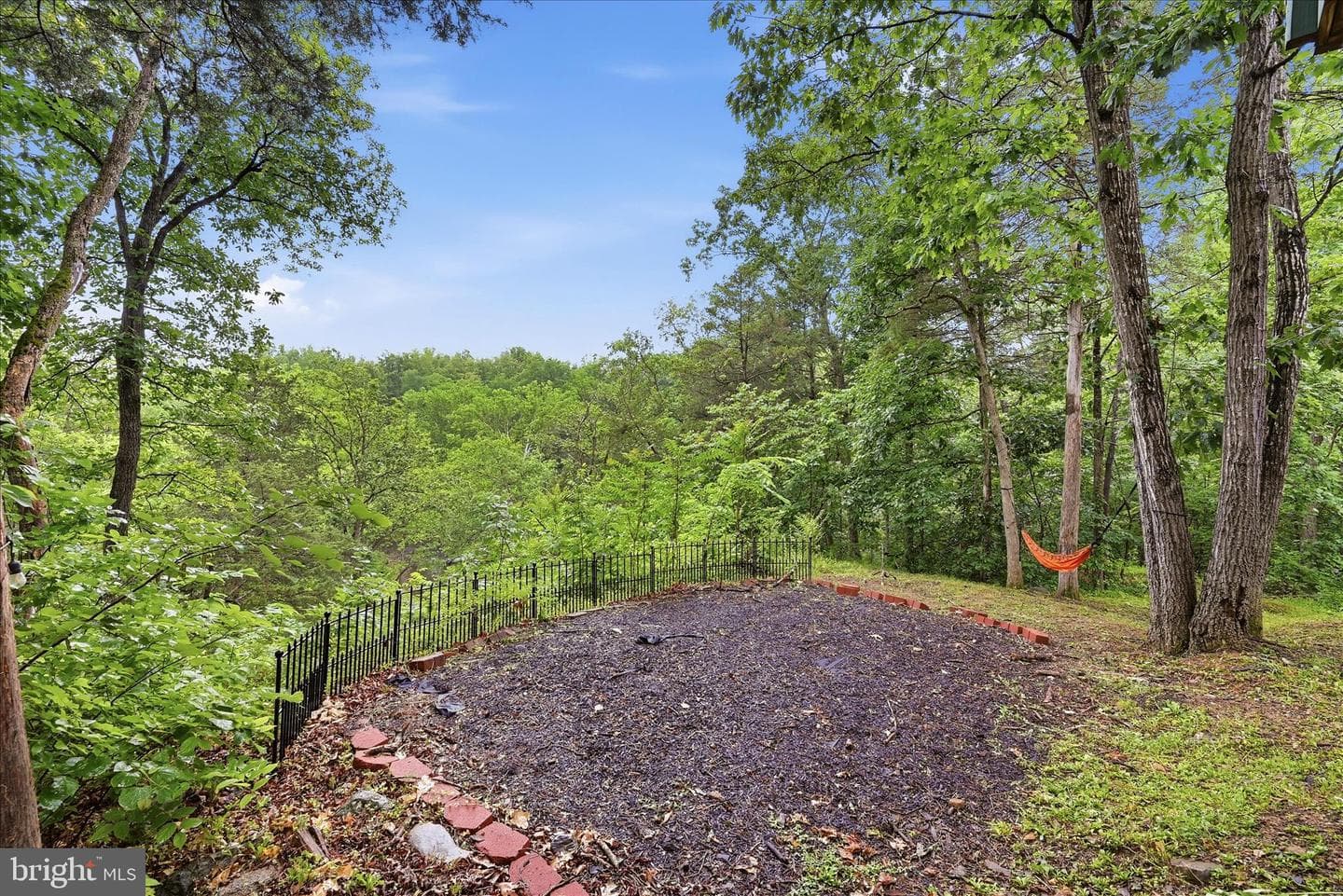 211 Creekview Lane photo 59