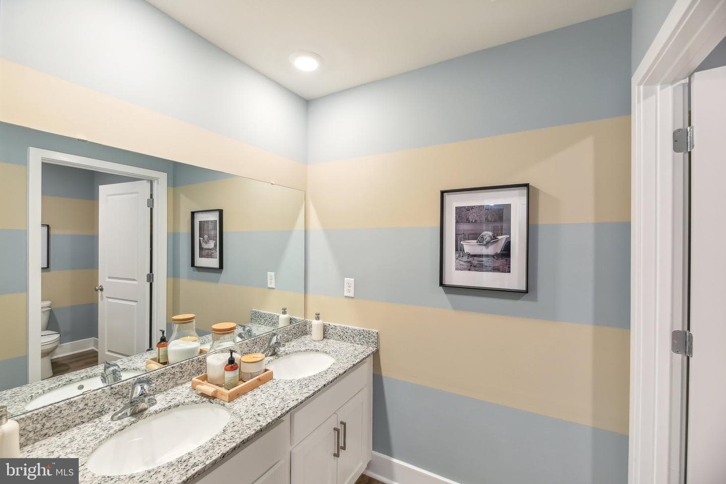 133 Wappinger Terrace photo 31