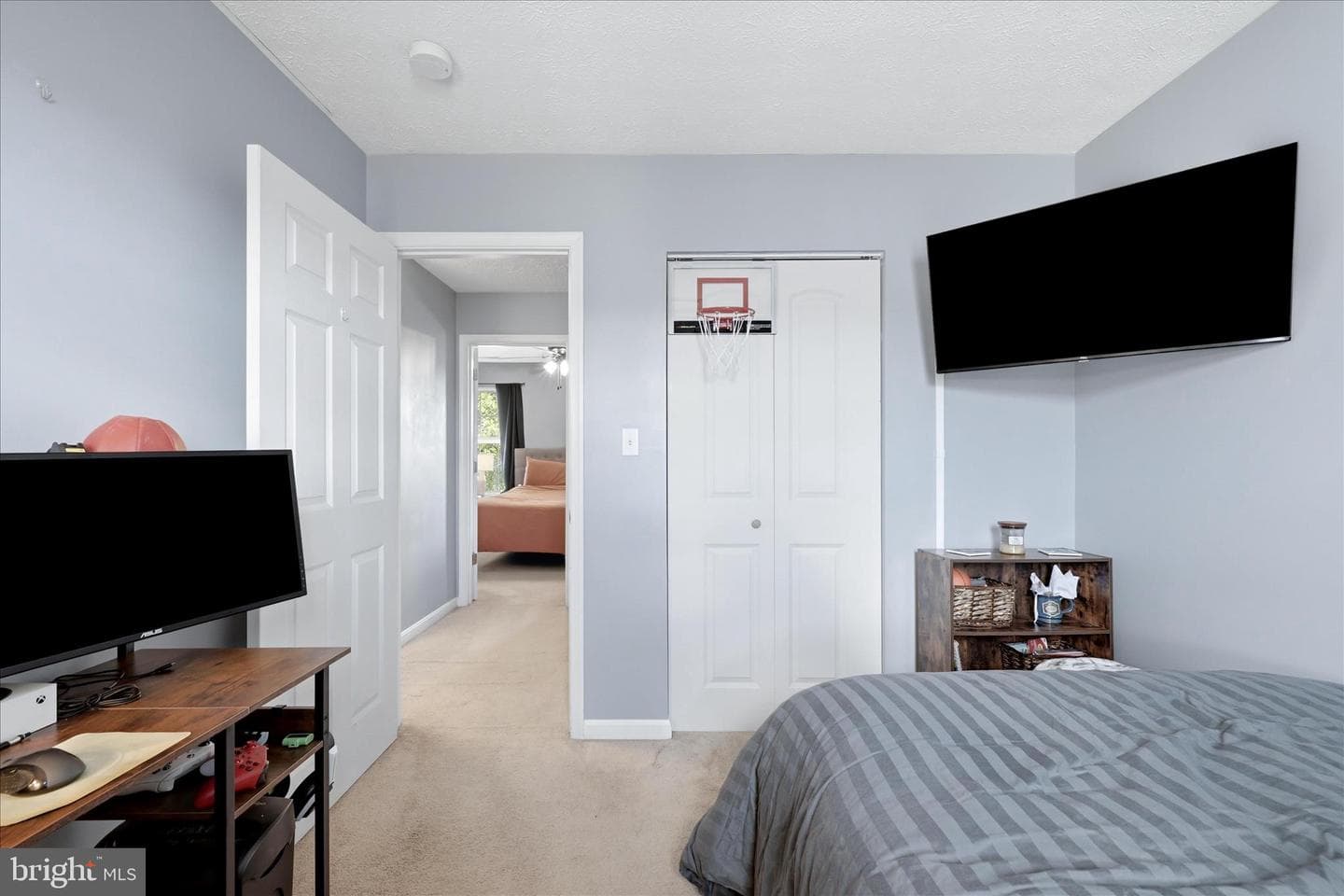 336 Surrey Club Lane photo 20