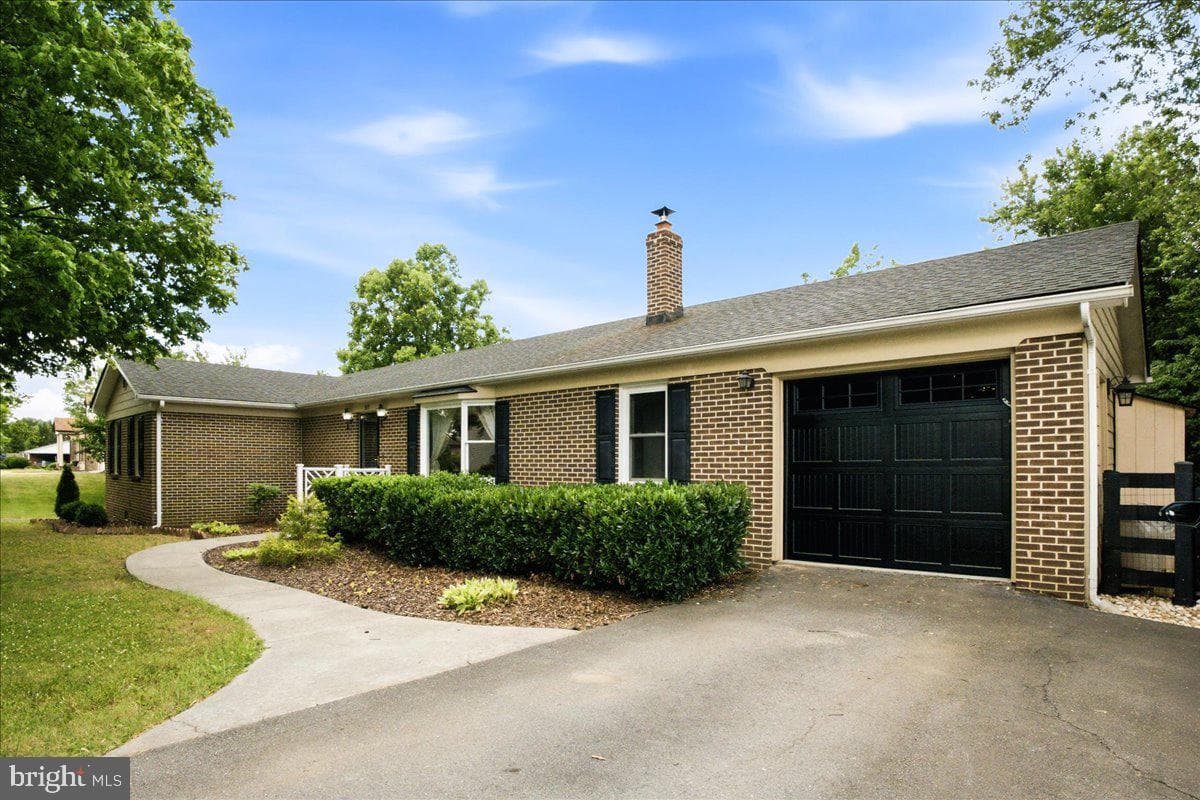303 Yale Drive