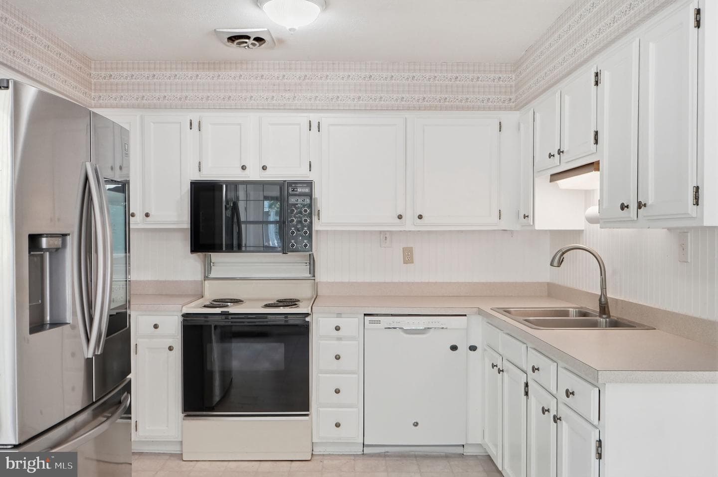 2285 Jones Road photo 20