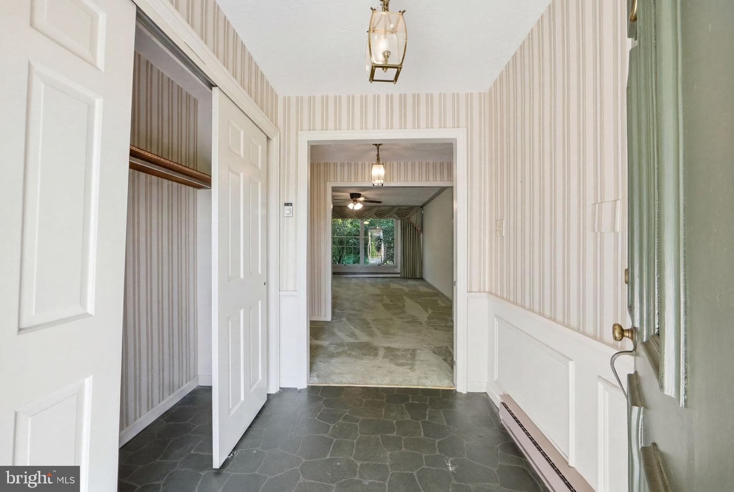 2285 Jones Road photo 7