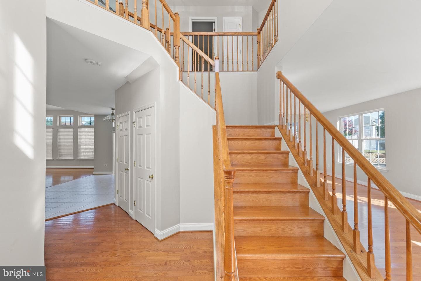 114 Nassau Drive photo 28