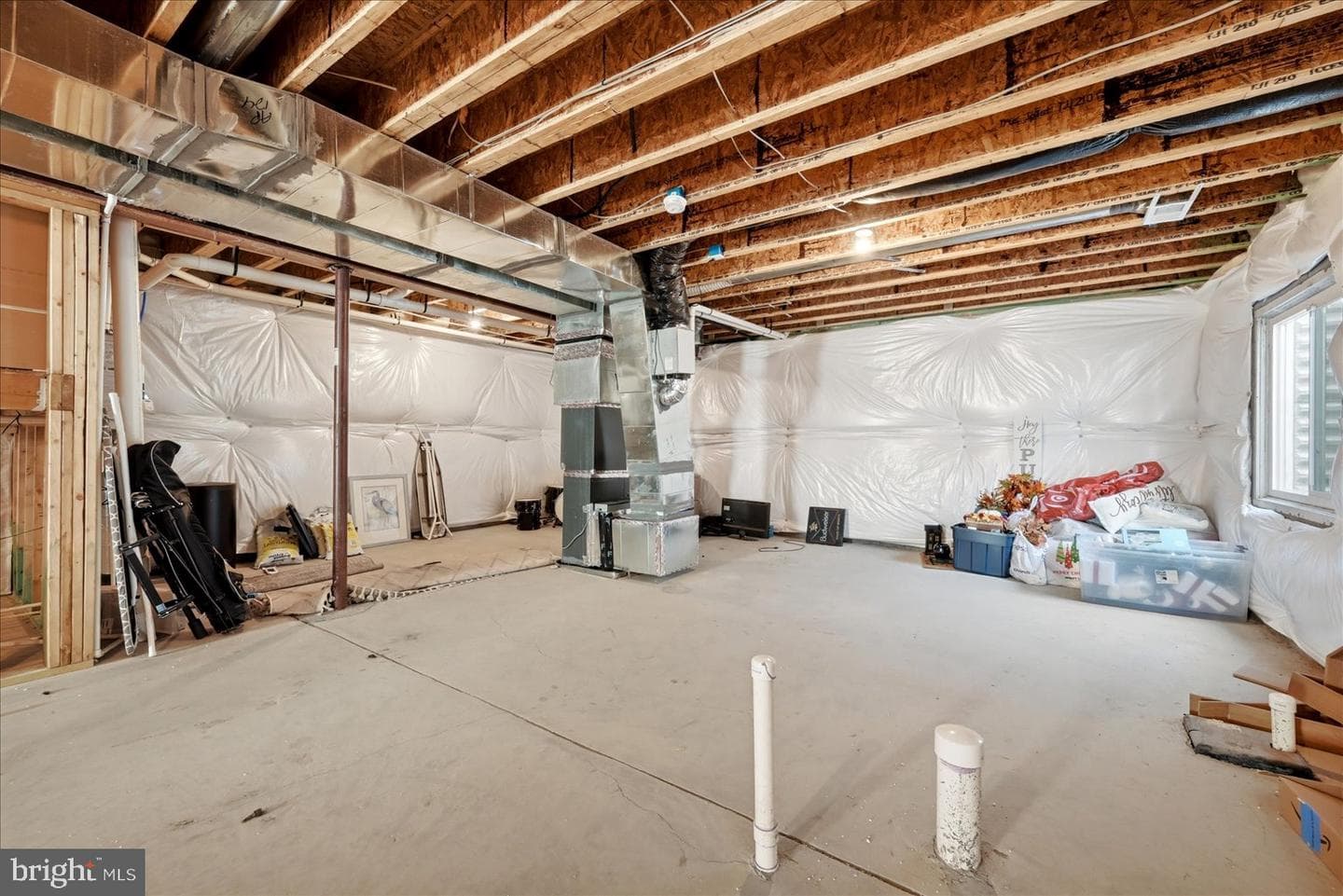102 Triangle Court photo 52