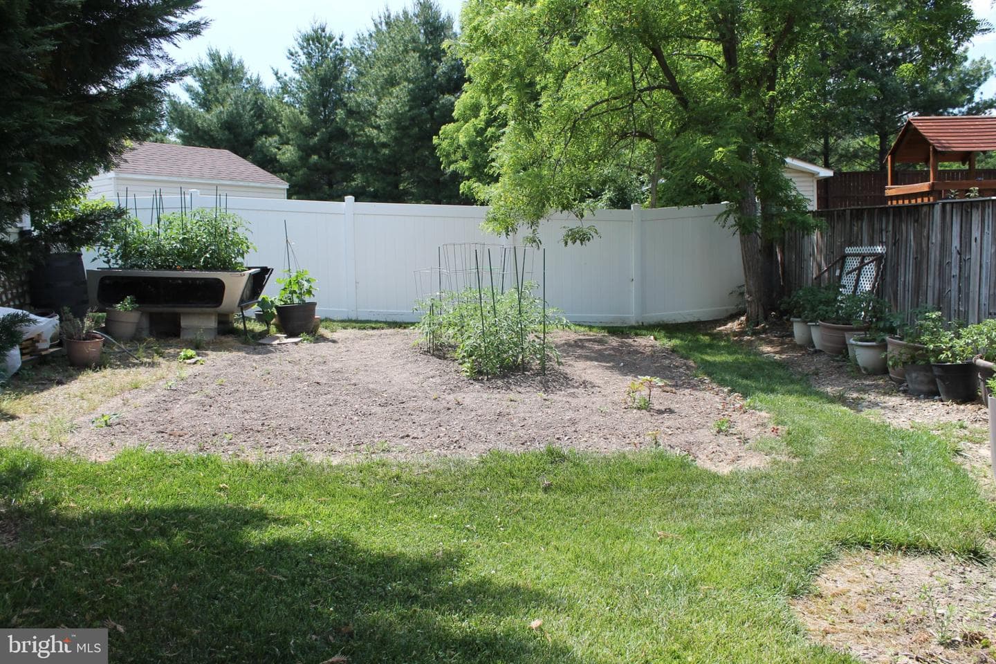 104 Murphy Court photo 11