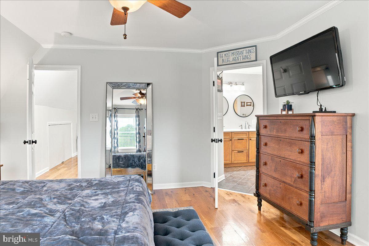 461 Veterans Road photo 86