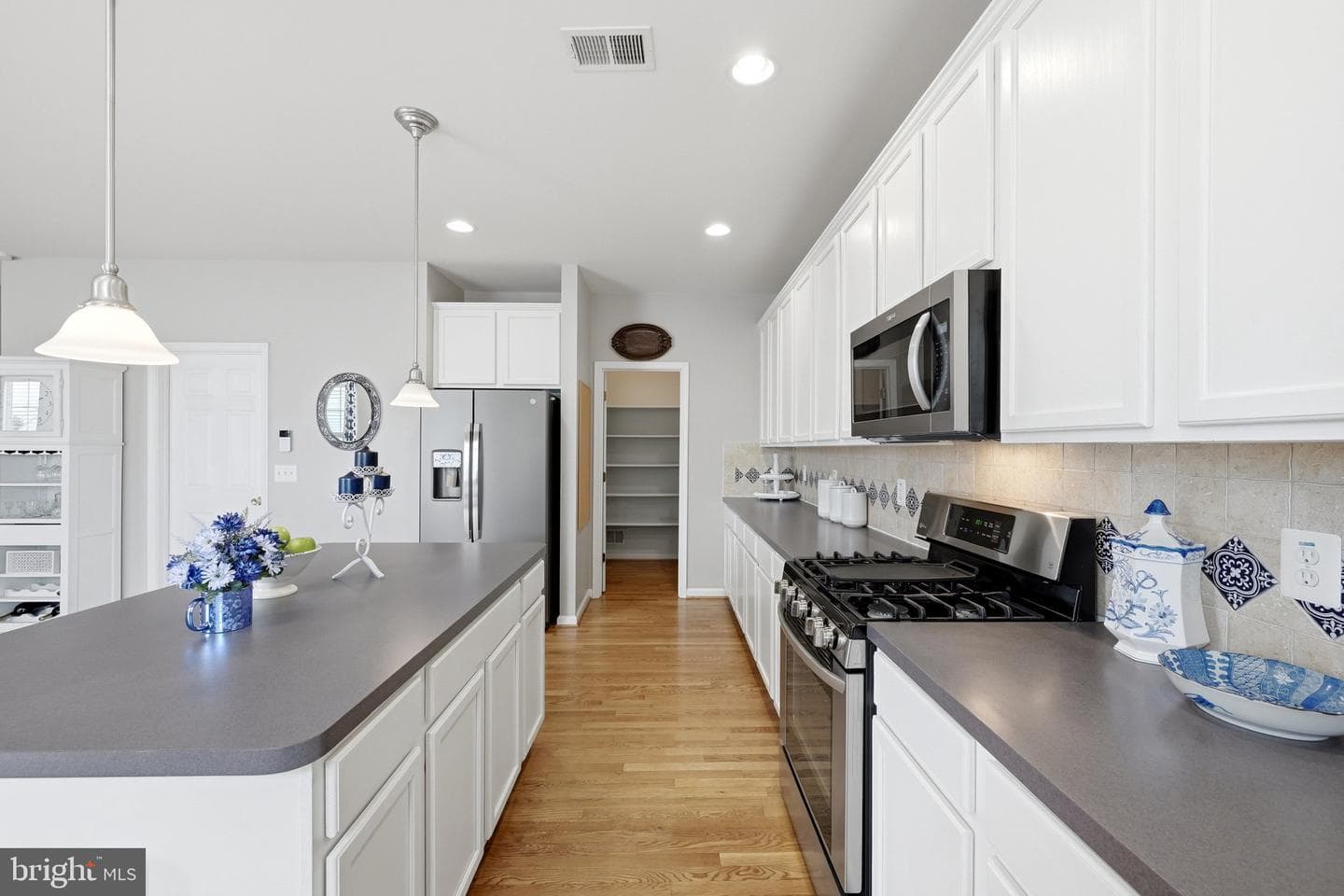 326 Cheltenham Drive photo 21