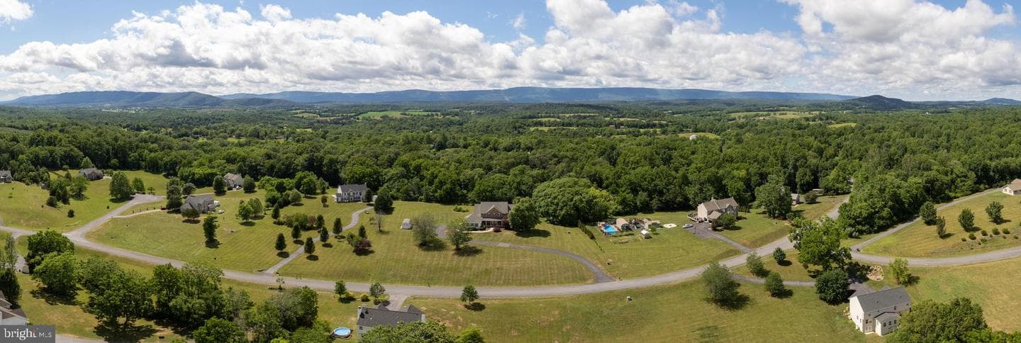 356 Chimney Circle photo 95