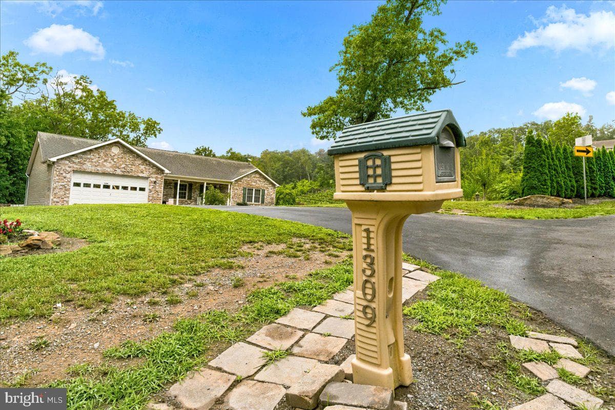 1309 Redland Road photo 63