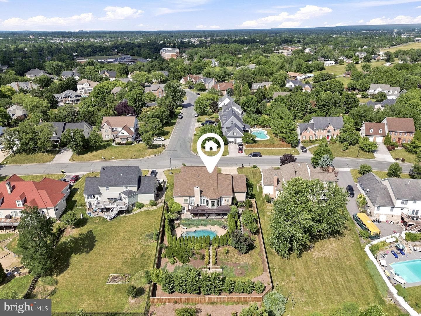 297 Huntersridge Road photo 103